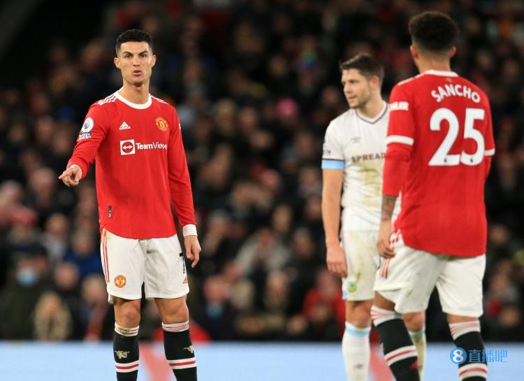 摩根专栏:C罗离开是因为身边球员缺乏斗志,他并不是曼联的问题