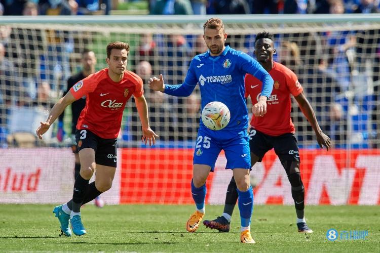 阿斯报：马约拉尔会留在皇马，新赛季他将担任本泽马替补