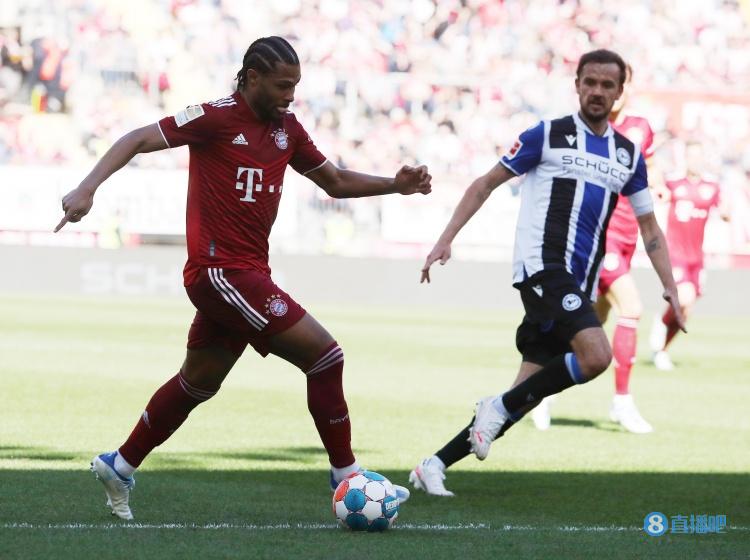 邮报：看上去错过拉菲尼亚之后，切尔西正考虑引进格纳布里