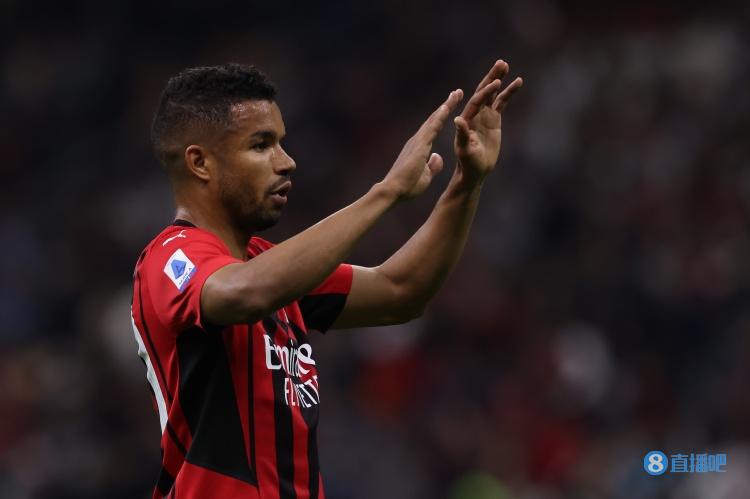 迪马济奥：梅西亚斯抵达米兰总部，准备与米兰签署合同