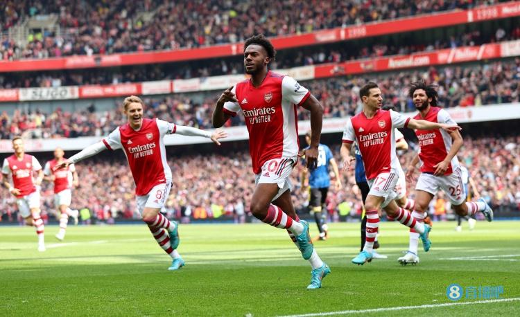 罗马诺：阿森纳后卫塔瓦雷斯租借加盟马赛，双方已签署合同