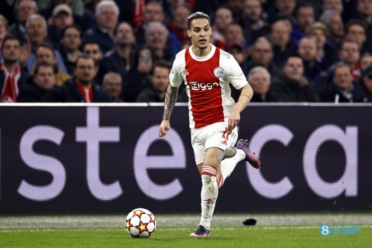 英媒:曼联仍想签下阿贾克斯边锋安东尼