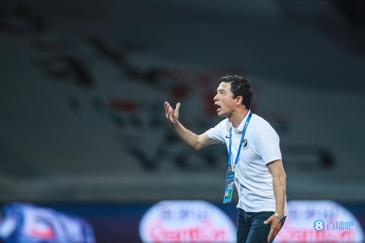 谢晖:中国青训问题是短视,球员培养出来后就与启蒙教练不挂钩了