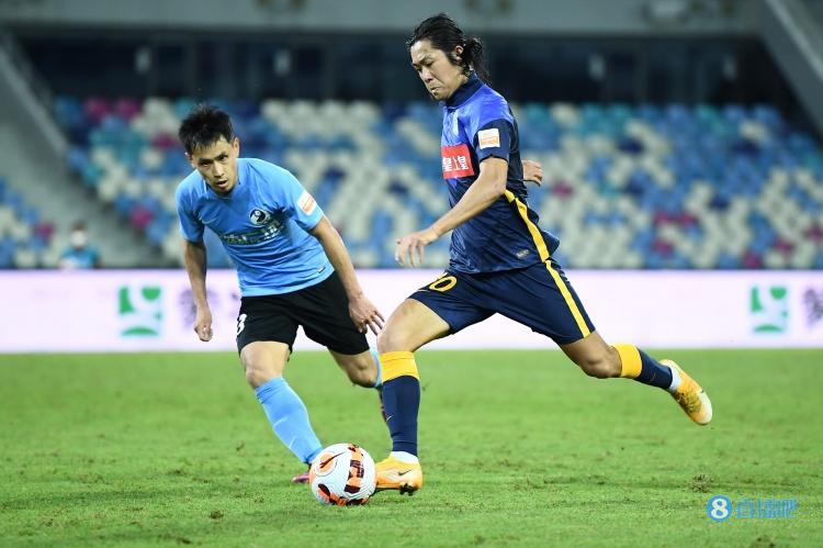 大连人中超第一阶段战绩:1胜4平5负,唯一胜利对阵广州城