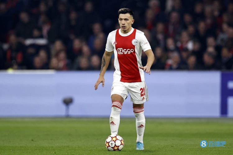 镜报：利桑德罗-马丁内斯请求阿贾克斯，不要再阻止自己前往英超