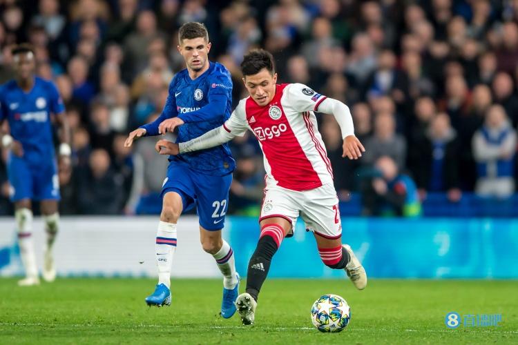 利桑德罗上赛季空中对抗成功率为70.18%,高于马蒂普、博特曼等人