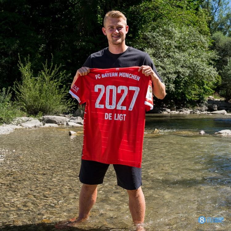 詹俊:莱万离队、马内德里赫特加盟,感觉拜仁实力不降反升