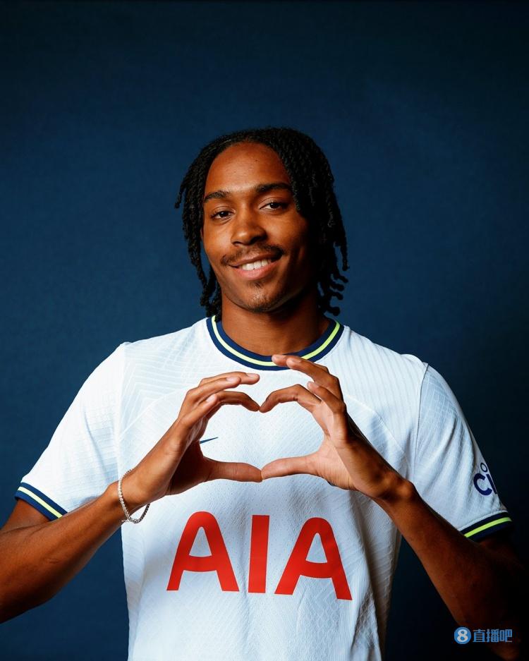 辛克莱尔：新赛季热刺将打破前三名的垄断，斯宾塞会成为球星