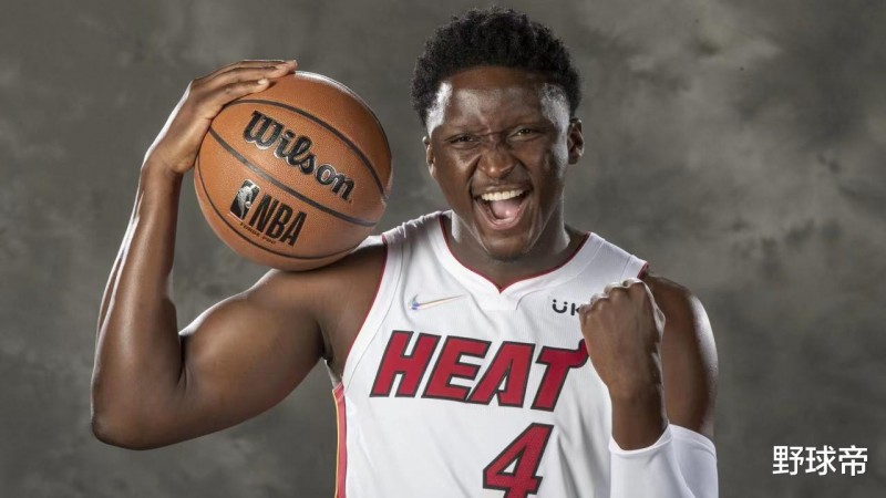 昔日天才榜眼终于拿到新合同了!