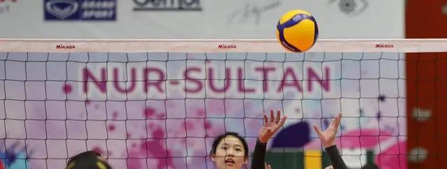 下午14点!中国女排做出正确决定:蔡斌成最大赢家,球迷齐声点赞