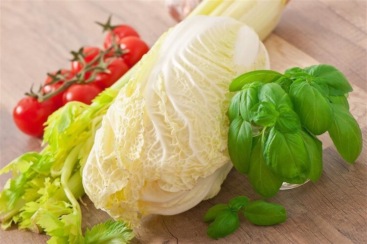 4种蔬菜已被列入“致癌名单”，吃多了会致癌？这4种才真的要少吃