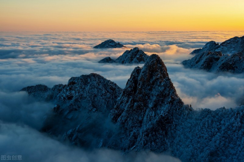 在异性关系中,让人看不起这男人,其实有这些特征