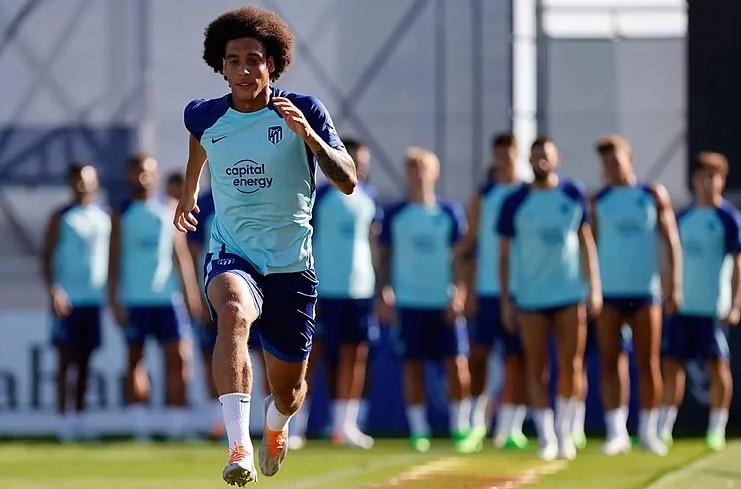 马卡:西蒙尼告诉维特塞尔,会安排他踢中场但也需他踢中卫