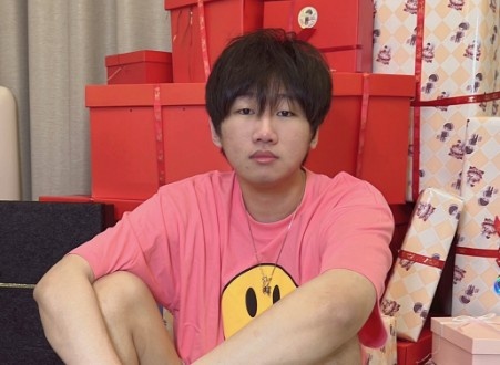 宁王看RNG血虐AL:他们还要回去再刷一波KDA,太过分了