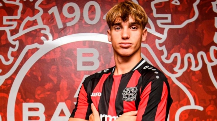 每体:皇马马竞竞争药厂17岁前锋布拉沃,球员出自巴萨青训