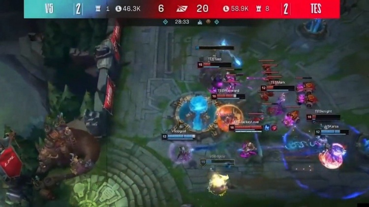 LPL官推赛事预热V5 vs TES:Rookie与JackeyLove的老友对决