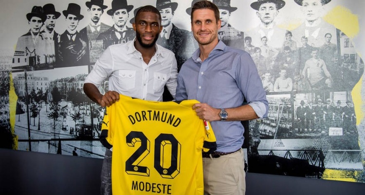 多特官方：科隆前锋莫德斯特加盟，双方签约一年&球员身披20号