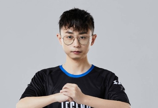 水晶哥二路解说:纳尔Summit!!从十零开硬生生打成了五五开