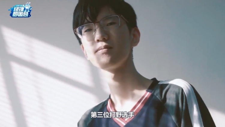 电竞经理游园会之JieJie:龙坑前的诸神黄昏成为斩断封印的预兆