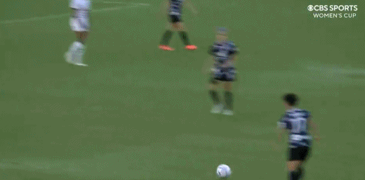 这就是球星?!王霜第24分钟攻入个人留洋美国首球