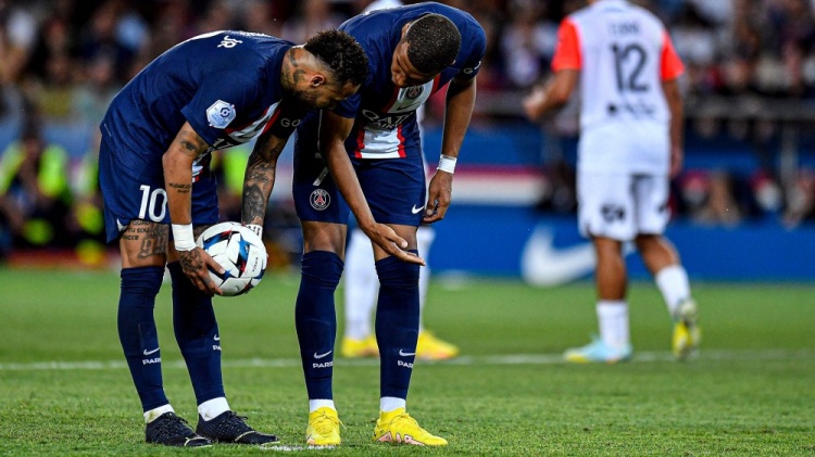 ESPN谈点球门:水爷、坎波斯事后与内姆谈话,二人此前就互有不满