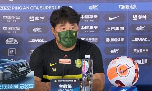隋东亮:申花反击打得很坚决,我们掌控比赛可惜缺少运气