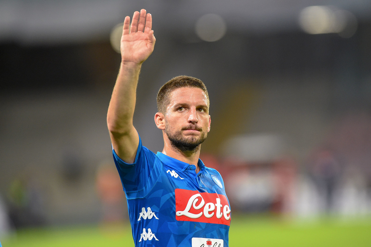 迪马济奥:尤文有意默滕斯,向其开出两年合同