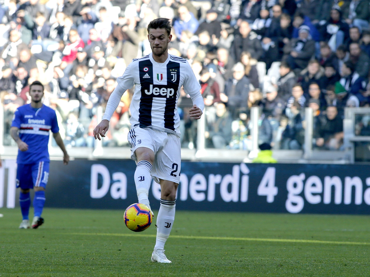 记者：对鲁加尼报价未打动尤文，加拉塔萨雷预计将提升报价