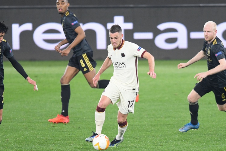 法媒:韦勒图加盟马赛谈判进展顺利,米兰也对他有兴趣