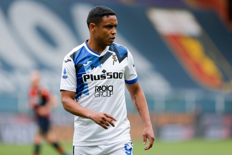 意媒:纽卡斯尔有意与尤文竞争穆里尔,今天可能已进行接触