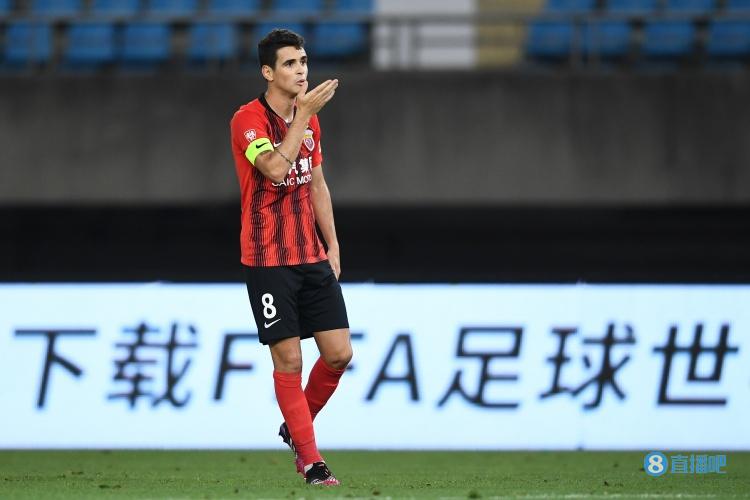 奥斯卡：我因个人与家庭问题已回到巴西，但仍然是海港球员