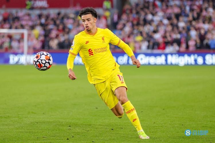 TA：柯蒂斯-琼斯小腿受伤，将缺席对阵富勒姆的英超首战