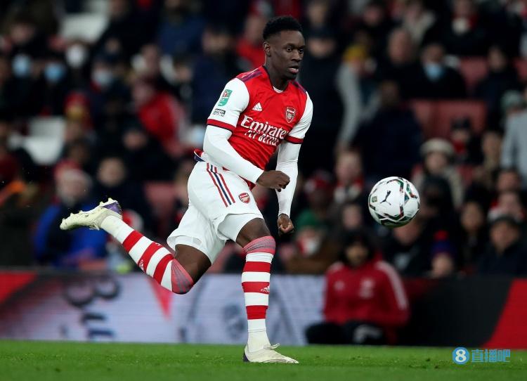 罗马诺：巴洛贡租借兰斯即将完成，体检可能会在本周初