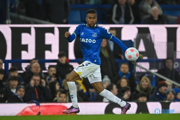 伊沃比:兰帕德一直在激励我前进 我们可以和任何对手竞争