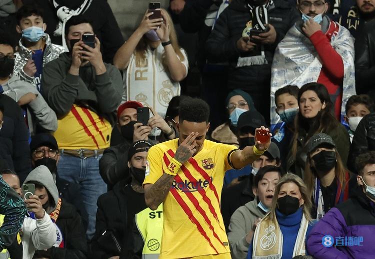 每体:奥巴梅扬已与切尔西达个人协议,但俱乐部谈判陷入停滞