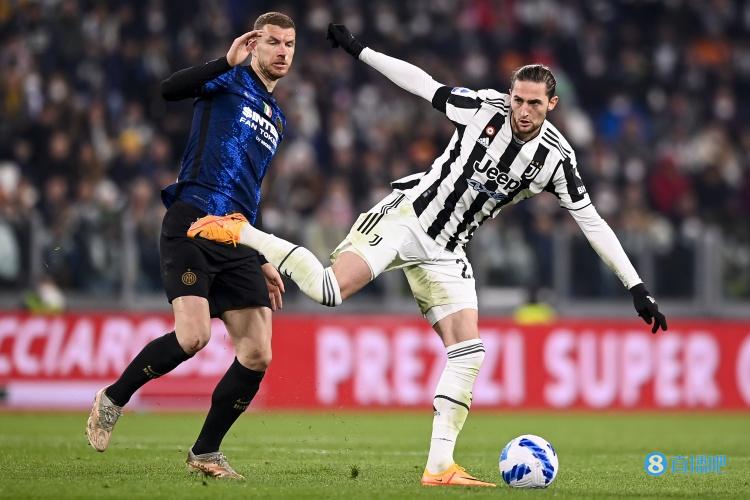 费迪南德:拉比奥特没有球迷想的那么糟,但他显然比德容低一档次