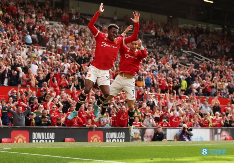 电讯报:新赛季首战,滕哈赫似乎更可能让伊兰加首发而非C罗