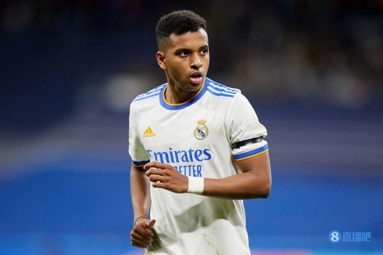 阿斯:皇马体系更多靠近442,罗德里戈接受不会成为常规首发