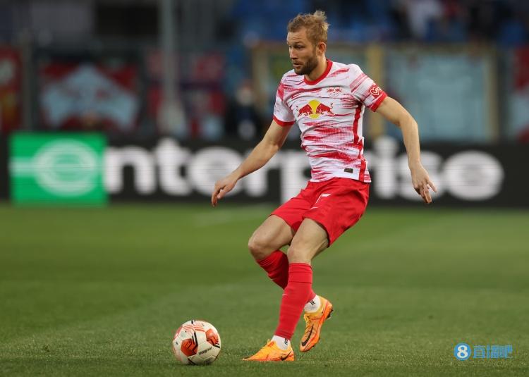 踢球者:莱默尔愿留莱比锡履行完合同 拜仁目前无意提高报价