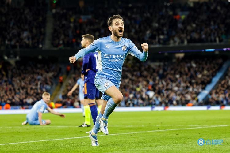 兵贵神速??记者:巴萨已与曼城就B席转会达协议