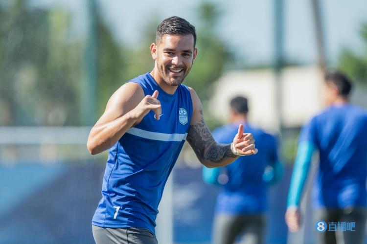 媒体人:广州城股改或许几天内明朗 高层会议将决定俱乐部未来