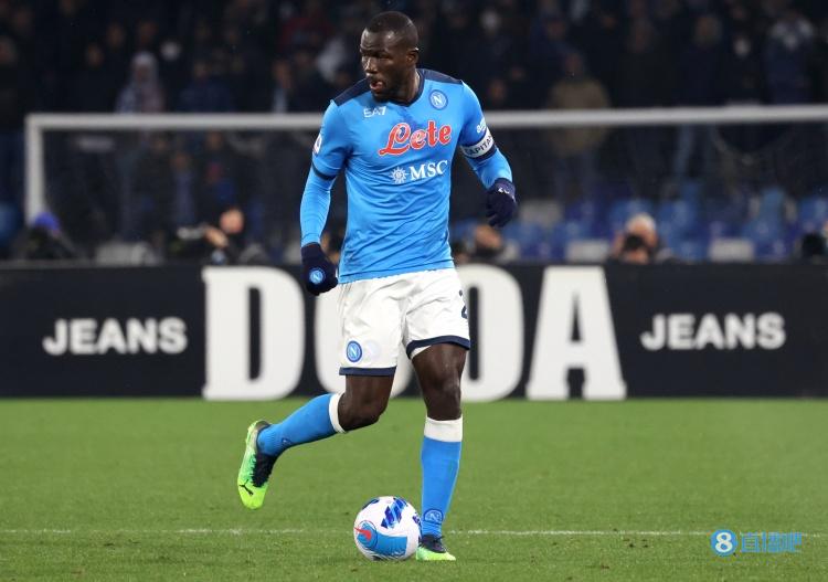 库利巴利回应德佬不签非洲球员言论:那不勒斯球迷很尊重我