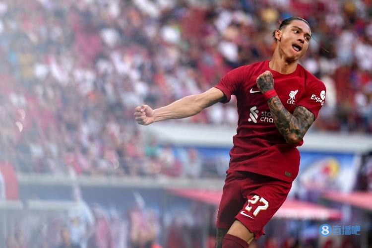 达格利什:努涅斯需在迪亚兹和若塔身边找灵感 真正演出本周开始