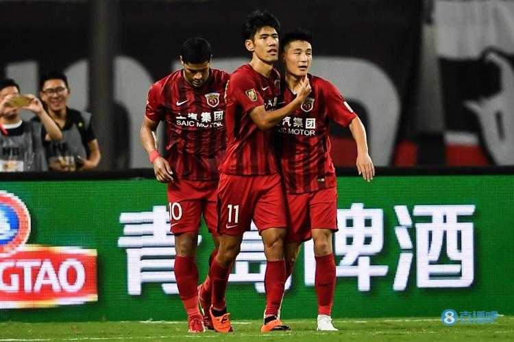 他回来了!记者确认武磊回国的飞机已经落地