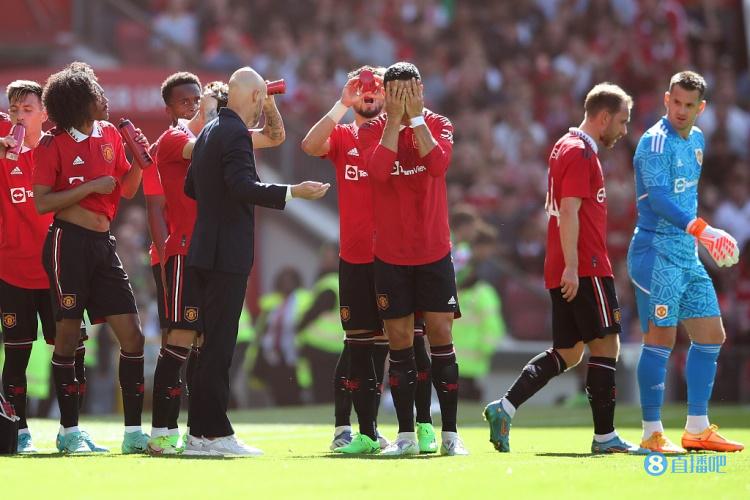 跟队记者:C罗不会像上赛季一样笼罩主帅,曼联主帅的权力回来了