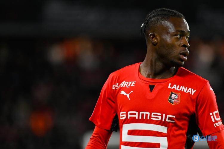 队报:纽卡斯尔计划引进雷恩前锋苏莱曼纳