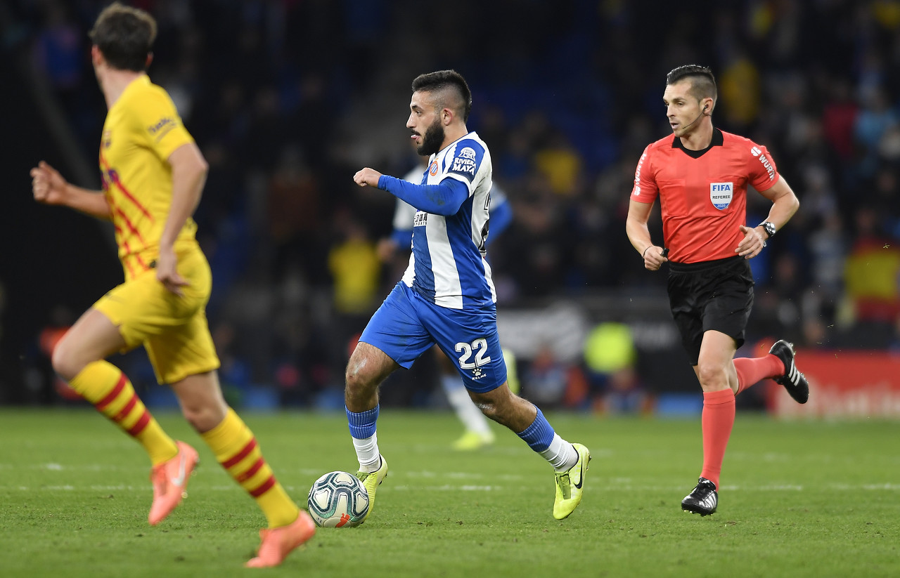 西媒:巴尔加斯已经通过体检,即将加盟海港