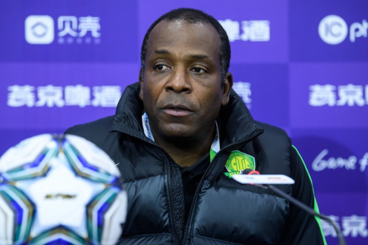 足球报评斯坦利:执教国安首秀大开大合,应该是个有意思的人