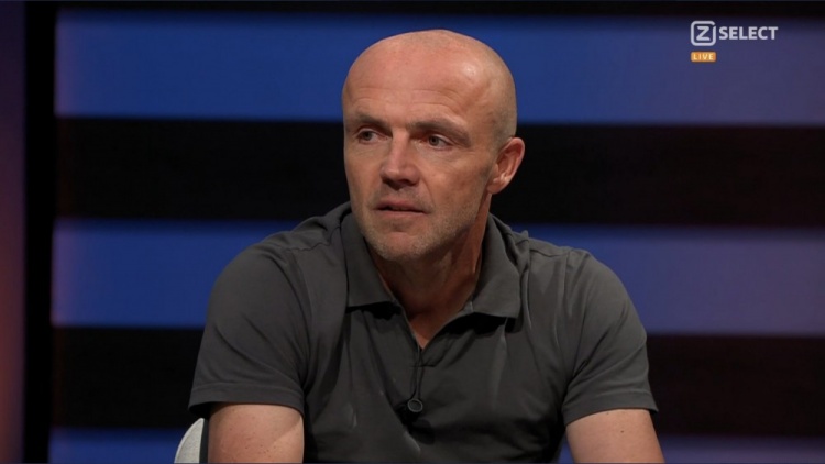 阿贾克斯主帅:梅西是绝对的赢家 安切洛蒂是地球上最好的主帅