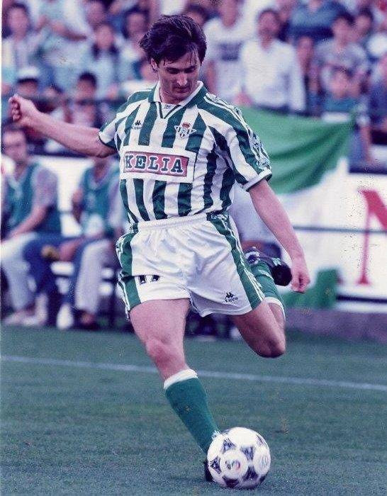 在皇马的“转会大计”中,考文垂曾是一颗意想不到的棋子